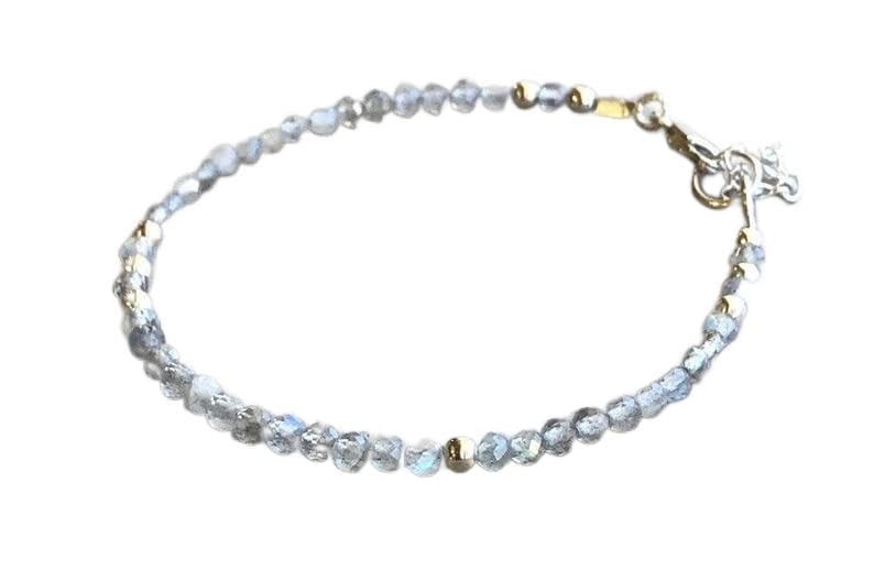Bracelet labradorite 3mm perles naturelles pour un style bohème chic au quotidien