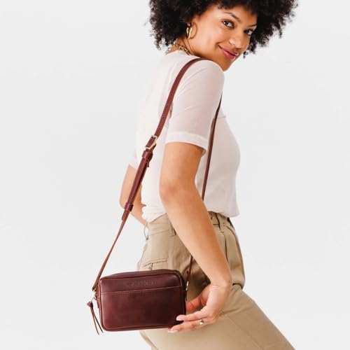 Image of Portland Leather Goods Small Camera Bag Purse for Women - Handmade from the Finest Full-Grain Hides