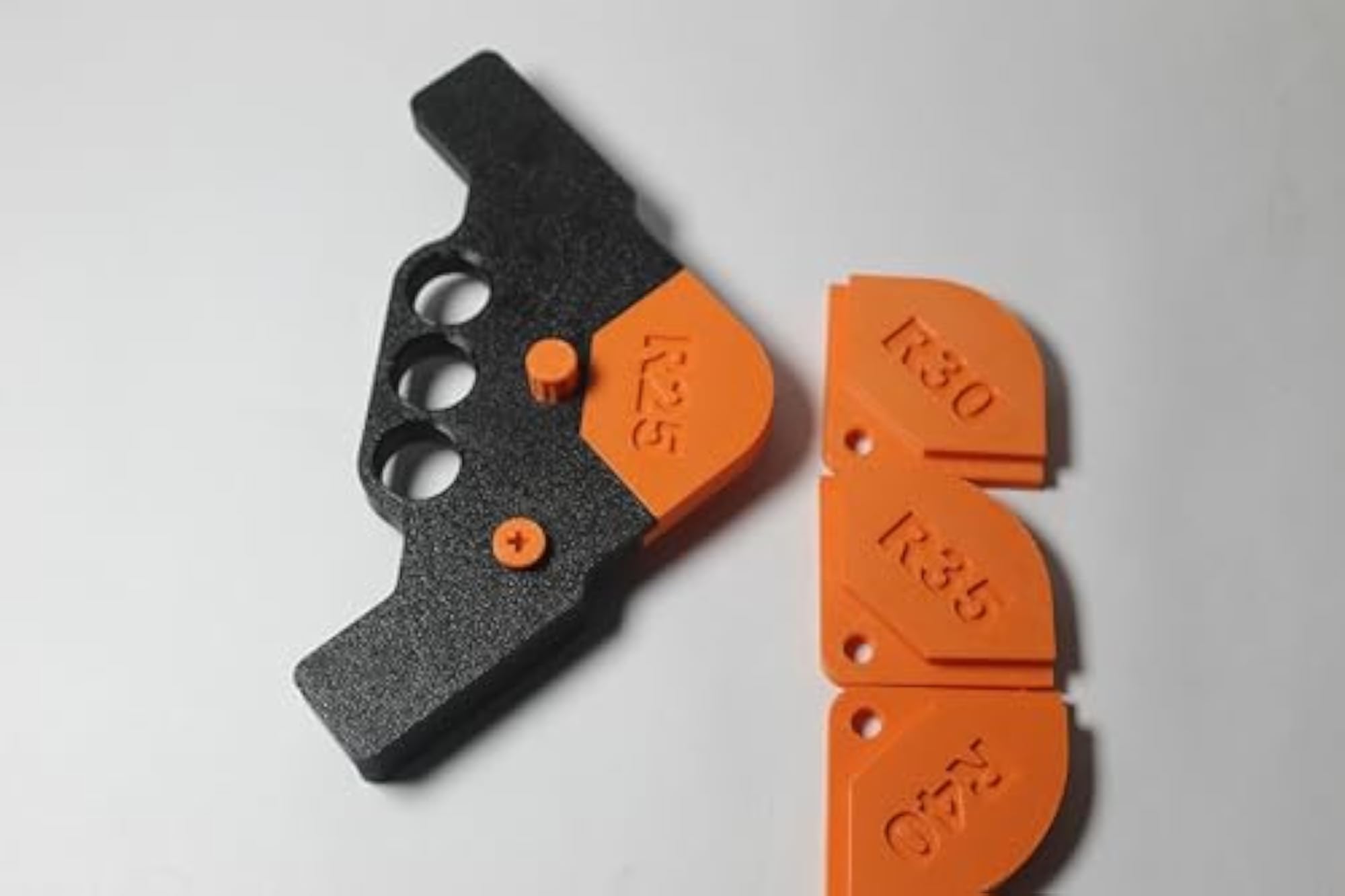 Corner Router Jig Template with Adjustable Radius Inserts