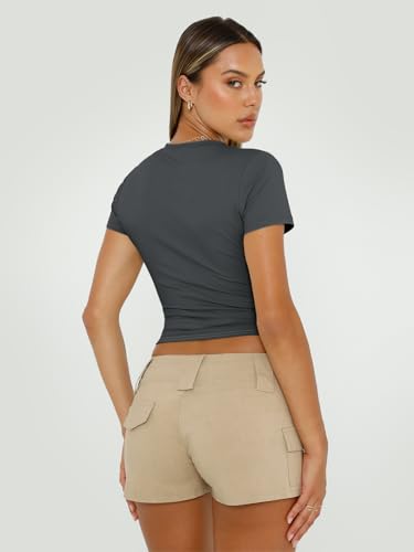 Trendy Queen Womens Basic T-Shirts Scoop Neck Short Sleeve Crop Tops Cute Summer Tops Slim Fit Tees Y2k Clothing