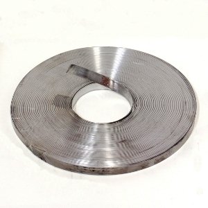 鉛テープ 幅１０ｍｍＸ厚１ｍｍＸ長さ２０ｍ巻 鉛シート Amazon.co.jp: 鉛シート 鉛テープ 鉛板 1mm厚 厚さ1mm×幅10mm×長さ20m