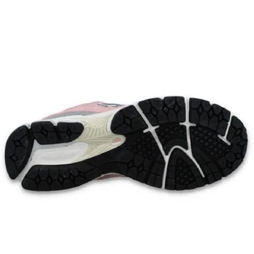 Image of New Balance 2002R Men's Shoes