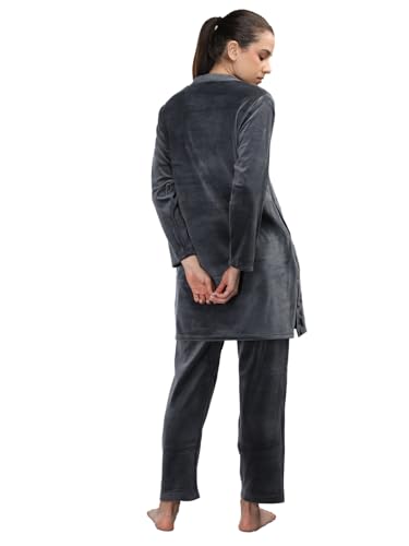 Image of Duchess Women's Supersoft Velvet Printed Nightsuit for Winter wear