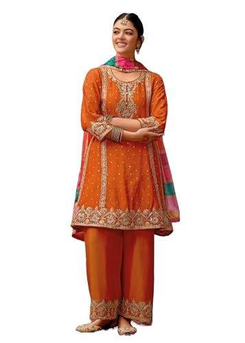 Costume indien Chinon léger et brodé pour être la plus belle aux soirées orientales