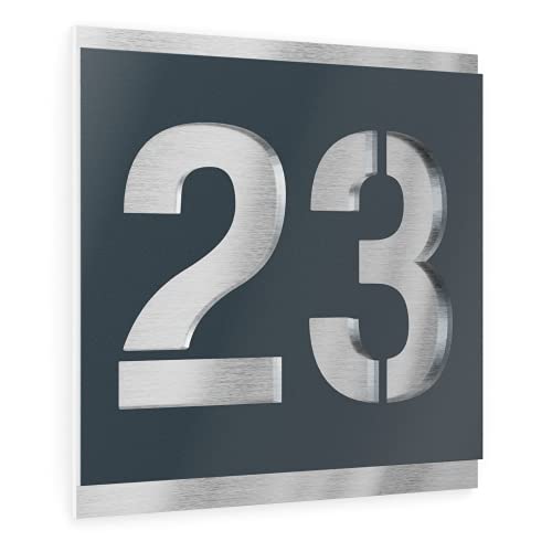Plaque de maison personnalisée anthracite pour accueillir vos proches avec style