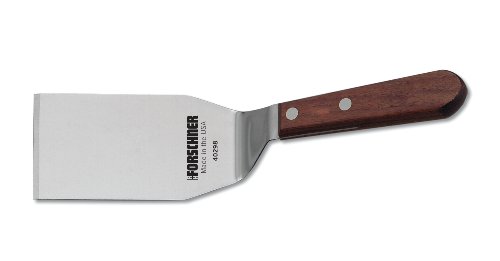 Victorinox VIC-40298 Walnut Turners 3