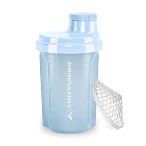 Protein Shaker 300 ml « Heaven » étanche, sans BPA avec tamis cliquable et balance pour shakes de lactosérum crémeux, coupes de fitness pour isolats et concentrés sportifs, original en Bleu ciel