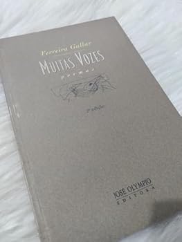 Paperback Muitas Vozes [Portuguese] Book
