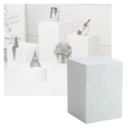 Collection d'accessoires de mariage avec socle carré d'exposition 50cm