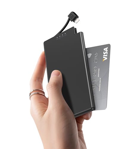 Auskang 5000mAh Powerbank Slim mit iPhone-Kabel (bis 14er Serie) 0.68cm Power Bank Ultra-dünn und leicht Tragbares Exter...