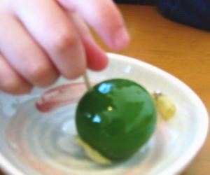 Amazon.co.jp: 北海まりも製菓 謹製 まりもようかん 8個入り 阿寒湖