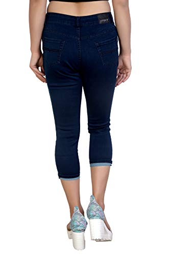 Image of FCK-3 Stretchable Denim Solid Mid Waist Knee Length Button Closure 5 Pocket Capree for Women