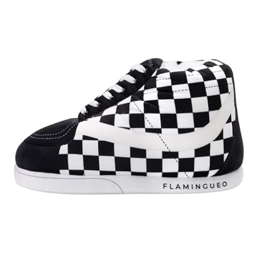 Flamingueo Zapatillas Casa - Pantuflas - Diseño Sneakers - Unisex - Slippers - 100% Poliéster Ultrasuave - Antideslizantes - Talla Única | Ya disponible en tu tienda friki favorita! En mundofriki.es!