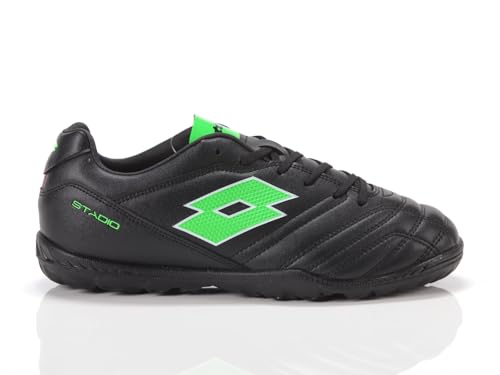 SE VUOI SCENDERE IN CAMPO E SVOLGERE UN LOOK SORPRENDENTE DURANTE LE TUE PARTITE QUESTA SCARPA È PERFETTA