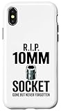 iphone x recensione telefonino.net R.I.P. 10MM Socket Car Guy Funny Car Mechanic design per pilota di auto da corsa e meccanico diesel che amano le parti di auto da corsa e la ricerca di prese da 10 mm mentre gioca ancora con blocchi e auto come muscle car, auto classiche e forse una deriva car.