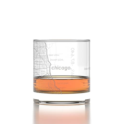 Well Told Engraved Chicago Illinois Map Rocks Glass, Old Fashioned Whiskey Glass (11 Oz, Clear) Etched Whiskey Glass, Gifts For Whiskey Lovers #TOP1