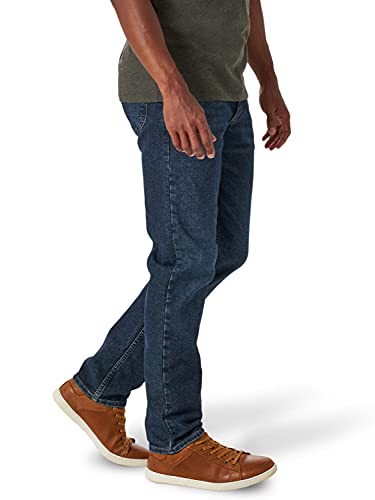 Image of Lee Men's Legendary Regular Fit Tapered Leg Jean