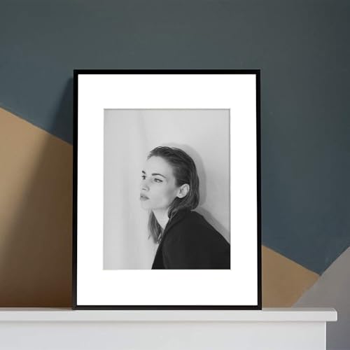 Golden State Art - 11x14 Aluminum Picture Frame - with Mat for 8x10 Photo or Without Mat for 11 x 14 Photo - Real Glass Cover - Simple and Elegant Decor for Wall Mounting - 1 Pack - Black - Image 3