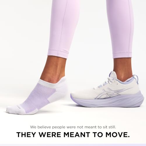 Image of Feetures High Performance Max Cushion Ankle Sock - Tab Socks for Women & Men with Heel Tab