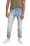 Gerader Schnitt (Straight Fit / Eagle Fit): niedrige Bundhöhe; normale Oberschenkelweite und gerader Beinverlauf