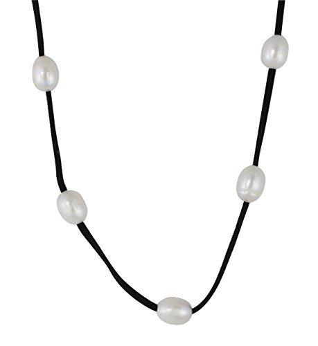 Forge Station Freshwater Cultured Pearl Suede 18