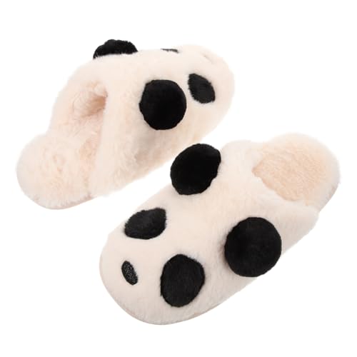 Pieds gelés en hiver ? Adoptez les pantoufles panda en peluche chaude