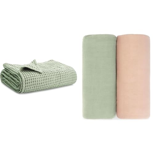 Image of Comfy Cubs 100% Cotton Waffle Weave Blanket and 2 Pack Muslin Swaddle Blankets Bundled