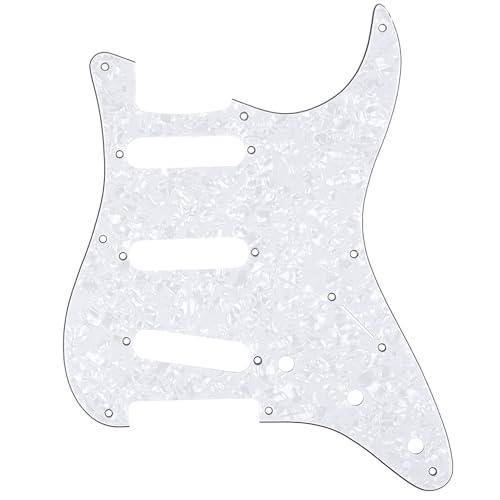 ストラトキャスター　ピックガード Amazon.co.jp: Musiclily Pro 11穴 HSS STストラトピックガード