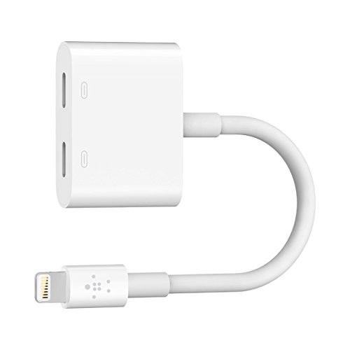Belkin adaptador de audio + carga Lightning RockStar (audio Lightning para iPhone/carga para iPhone 13, 13 Pro, 13 Pro Max, 13 mini y modelos anteriores)