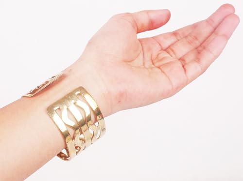 Image of Touchstone Indian Bollywood Desire Brass Base Exotic Workmanship Free Size Cuff Bracelet in Antique Gold Or White Or Copper Tone for Women.