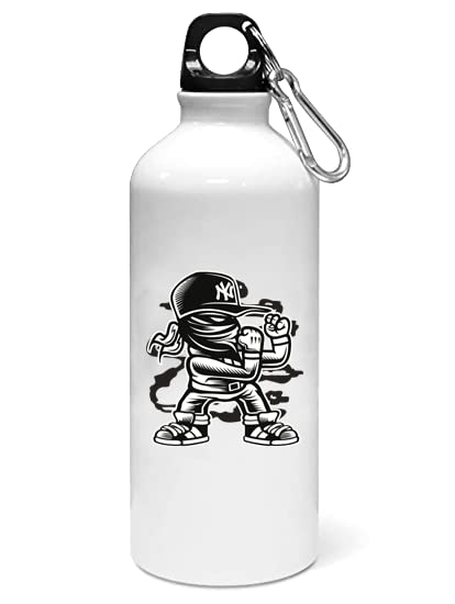 Mitrends A Fighter- Sipper bottle of illustration designs