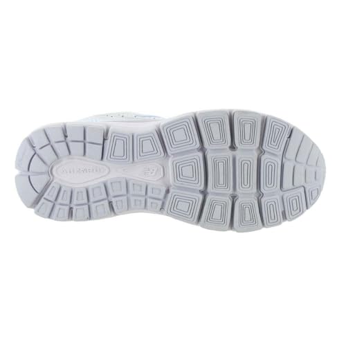 Image of New Balance Women's 840 V3 Walking Shoe