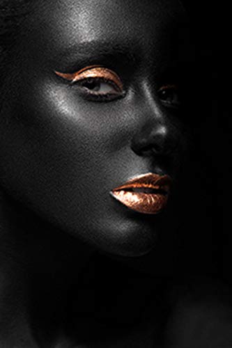 Cuadros de mujer negra de moda para decorar un salón moderno con láminas escandinavas elegantes 4