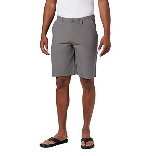 Columbia Men's Standard Washed Out Short, City Grey, 36W x 10L