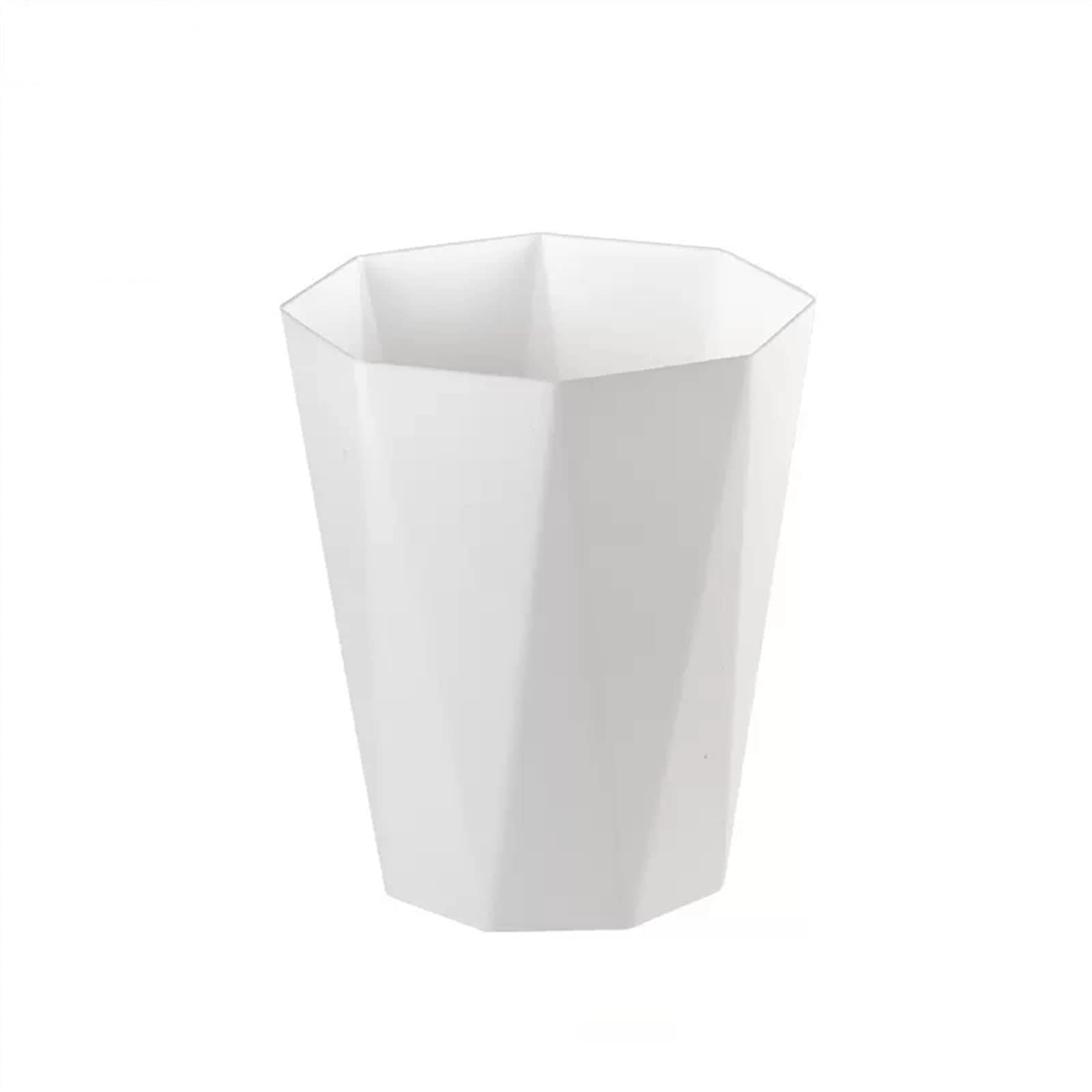 Poubelle de maison blanche pour un bureau ou une chambre épurée