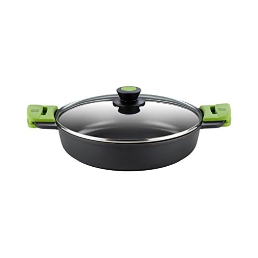 BRA PRIOR - Cacerola baja con tapa de cristal y asas de silicona, apta para todo tipo de cocinas incluida inducción y horno, 32 cm