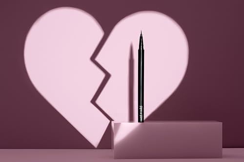 Wet n Wild Mega Last Breakup Proof Liquid Eyeliner, Black Eyeliner Pen, Waterproof, Quick Drying, Smudge-Resistant, 16-Hour Wear, Ultra Black - Image 8