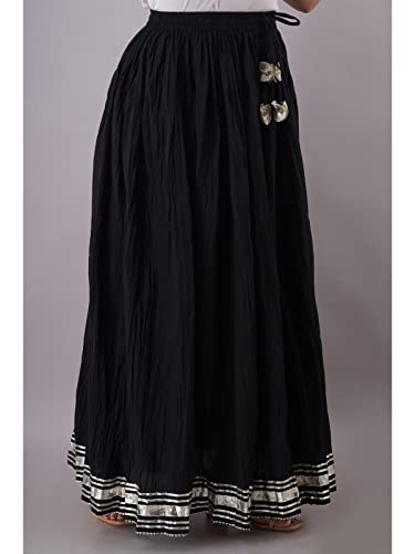 Generic black skirt – image 4