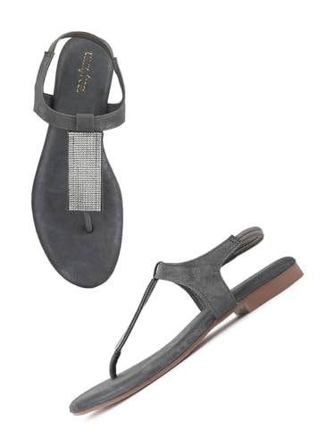 Image of Discover Comfortable Low Heel Flat Sandals for Summer: Perfect Footwear for Day-to-Night Outfits and Relaxing Days