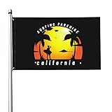 Material de la bandera decorativa: la bandera de jardín está fabricada con tejido de poliéster de alta calidad, ligero y suave, estampado por una cara, mientras que la otra cara muestra el patrón. El color es brillante y no se decolora fácilmente, y se seca rápidamente.