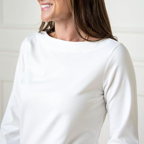 Image of Hope & Henry Women's Classic Long Sleeve Pullover Sweater