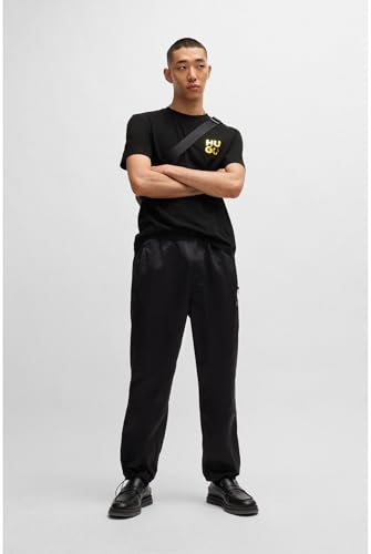 HUGO Men's Stacked Logo Short Sleeve Tshirt2