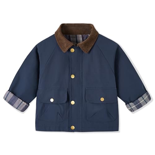 Leggero e Pronto per Ogni Tempo Realizzato in tessuto traspirante e leggero con finitura anti-vento e idrorepellente (non totalmente impermeabile), mantiene i bambini comodi in primavera e autunno consentendo libertà di movimento.