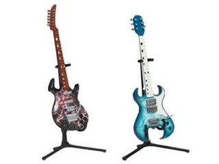 Guitares Guitar Hero McFarlane Toys pour revivre les meilleurs duos rock