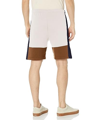 Image of Lacoste Men's Regular Fit Shorts with Adjustable Waist 4 inch