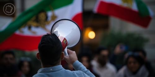 D&eacute;mission du gouverneur de la banque centrale, inflation galopante, manifestations. Que se passe-t-il en Iran ?