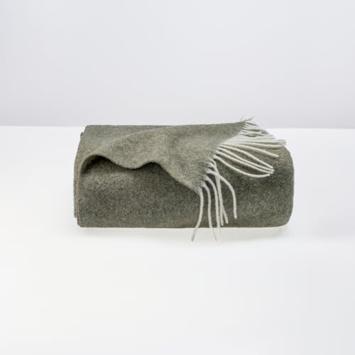 Moe Ridne Cashmere and Merino Wool Blanket, Olive Green