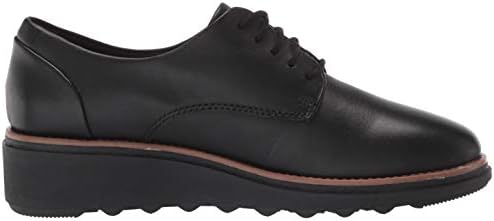 Clarks womens Sharon Noel Oxford, Black Leather W/ Dark Tan Welt, 7.5 US | Image 5