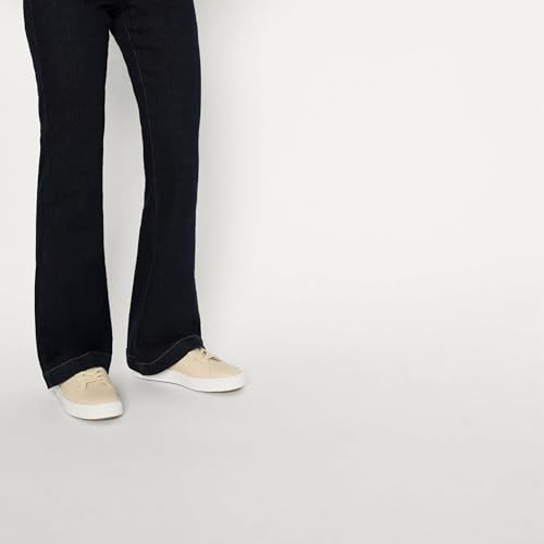 Image of Amazon Essentials Women's Low Top Classic Sneakers