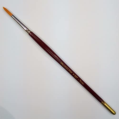 Vallejo Acrylic Paints VLJP54007 Triangular Handle Round Toray Paint Brush - Size 7